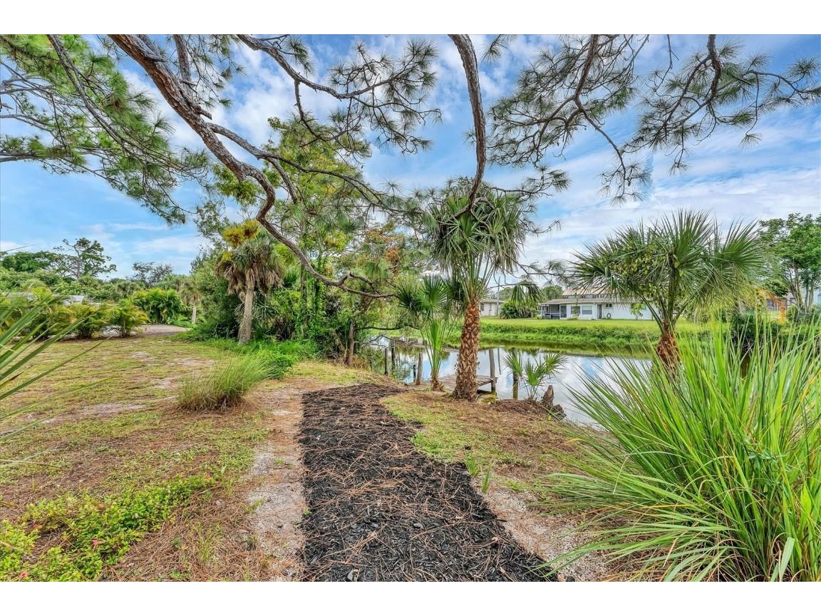 1651 Lakeview Place Englewood FL 34223 D6143973 image32