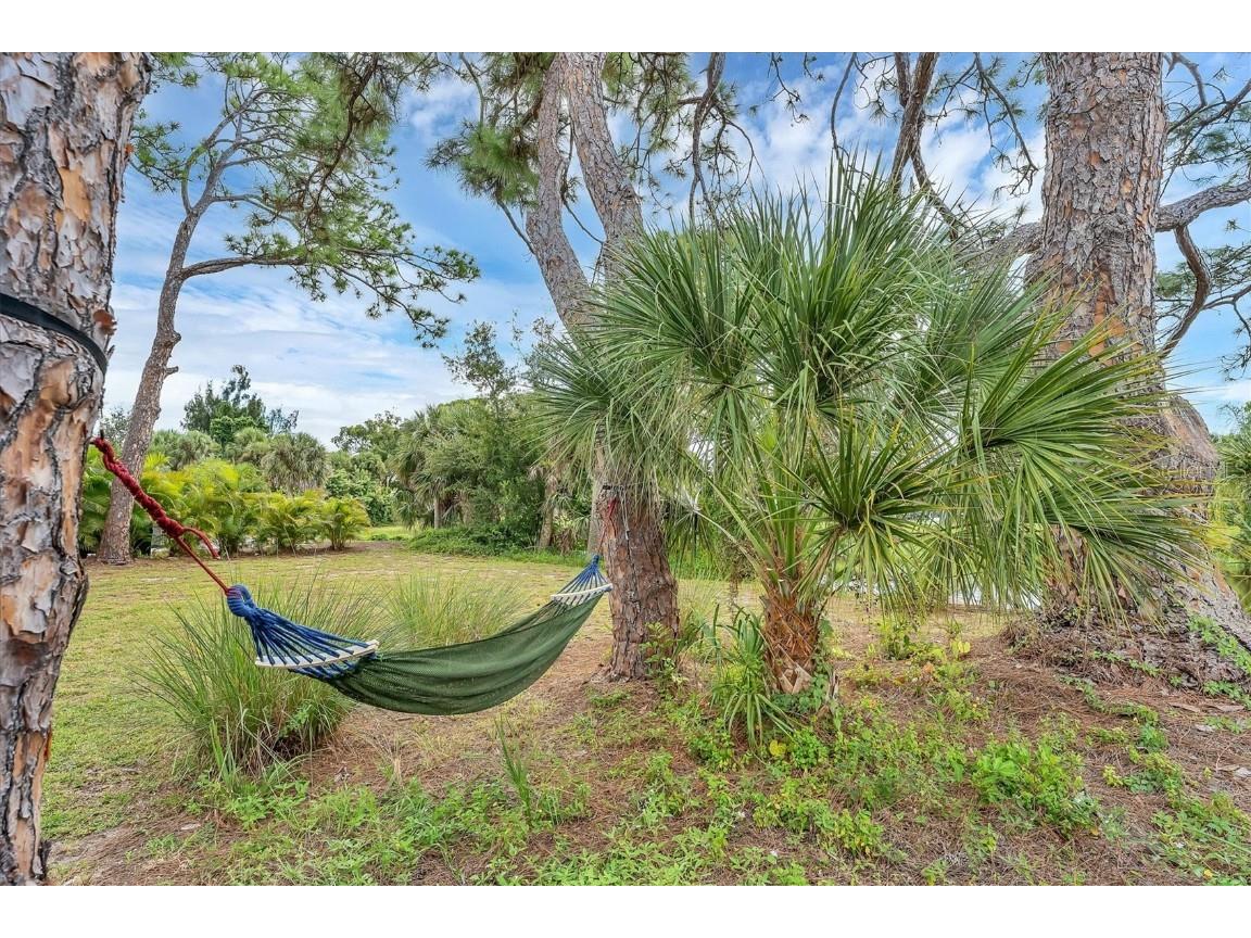 1651 Lakeview Place Englewood FL 34223 D6143973 image34