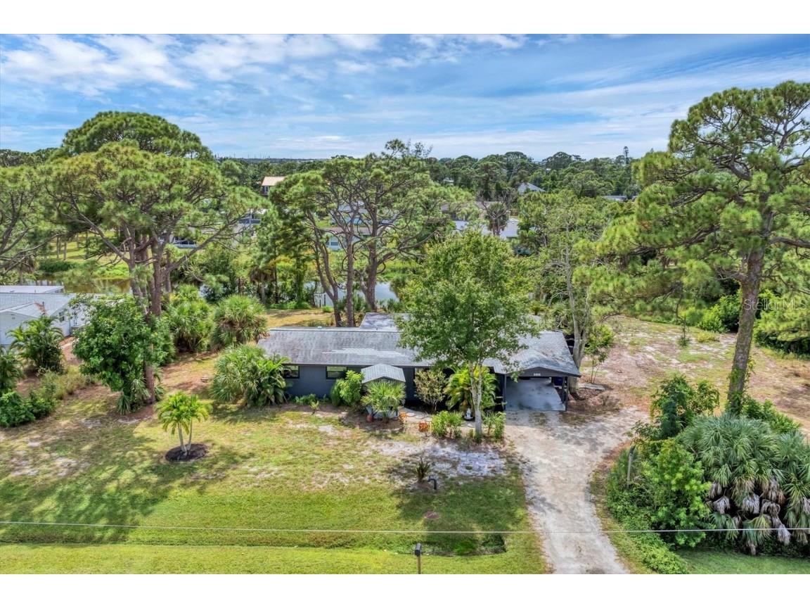 1651 Lakeview Place Englewood FL 34223 D6143973 image36