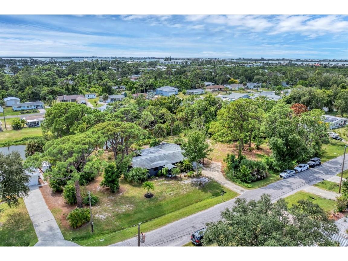 1651 Lakeview Place Englewood FL 34223 D6143973 image39