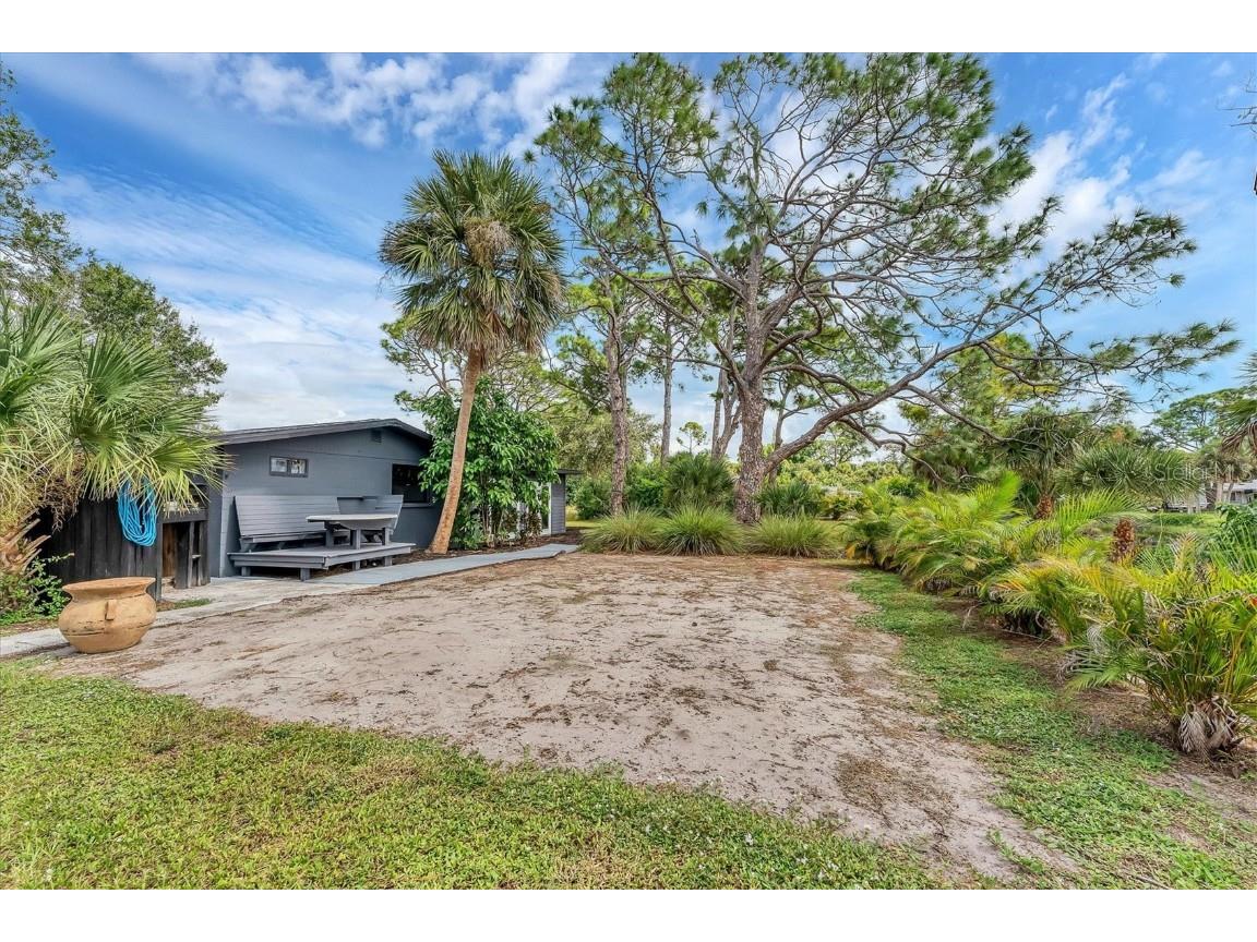 1651 Lakeview Place Englewood FL 34223 D6143973 image44