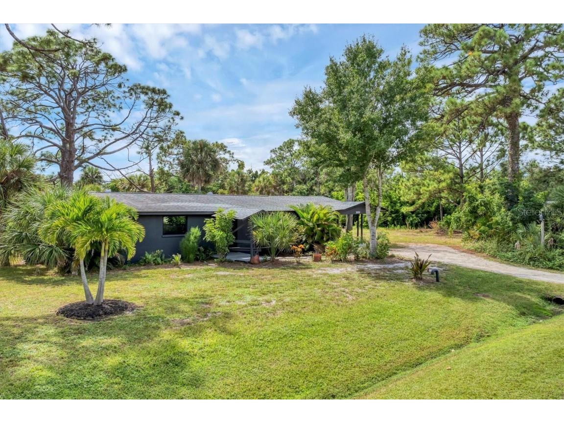 1651 Lakeview Place Englewood FL 34223 D6143973 image6