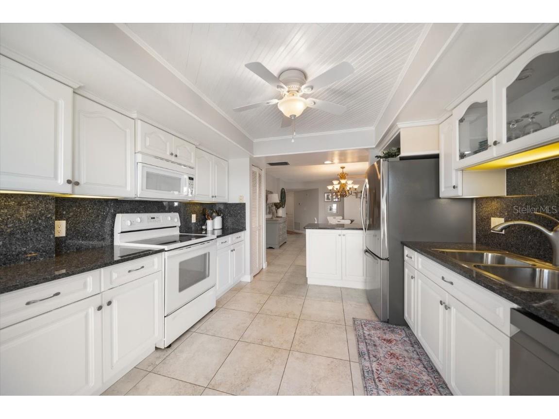 1651 Sand Key Estates Court #28 Clearwater Beach FL 33767 TB8462341 image17