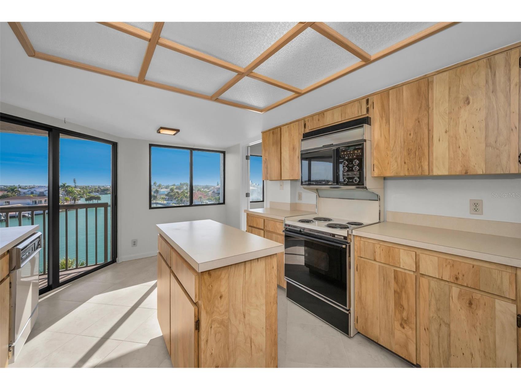 1651 Sand Key Estates Court #44 Clearwater Beach FL 33767 - INTRACOASTAL WATERWAY TB8452298 image48