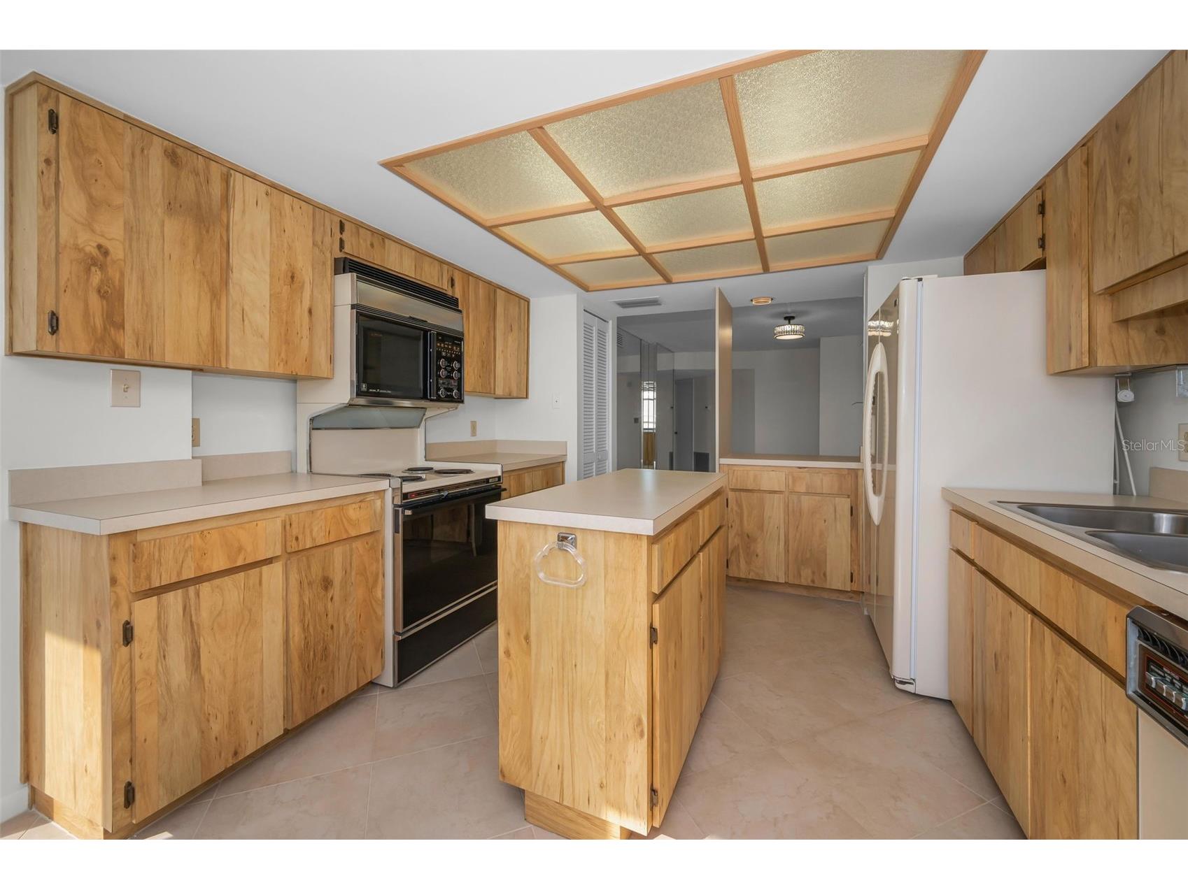 1651 Sand Key Estates Court #44 Clearwater Beach FL 33767 - INTRACOASTAL WATERWAY TB8452298 image49