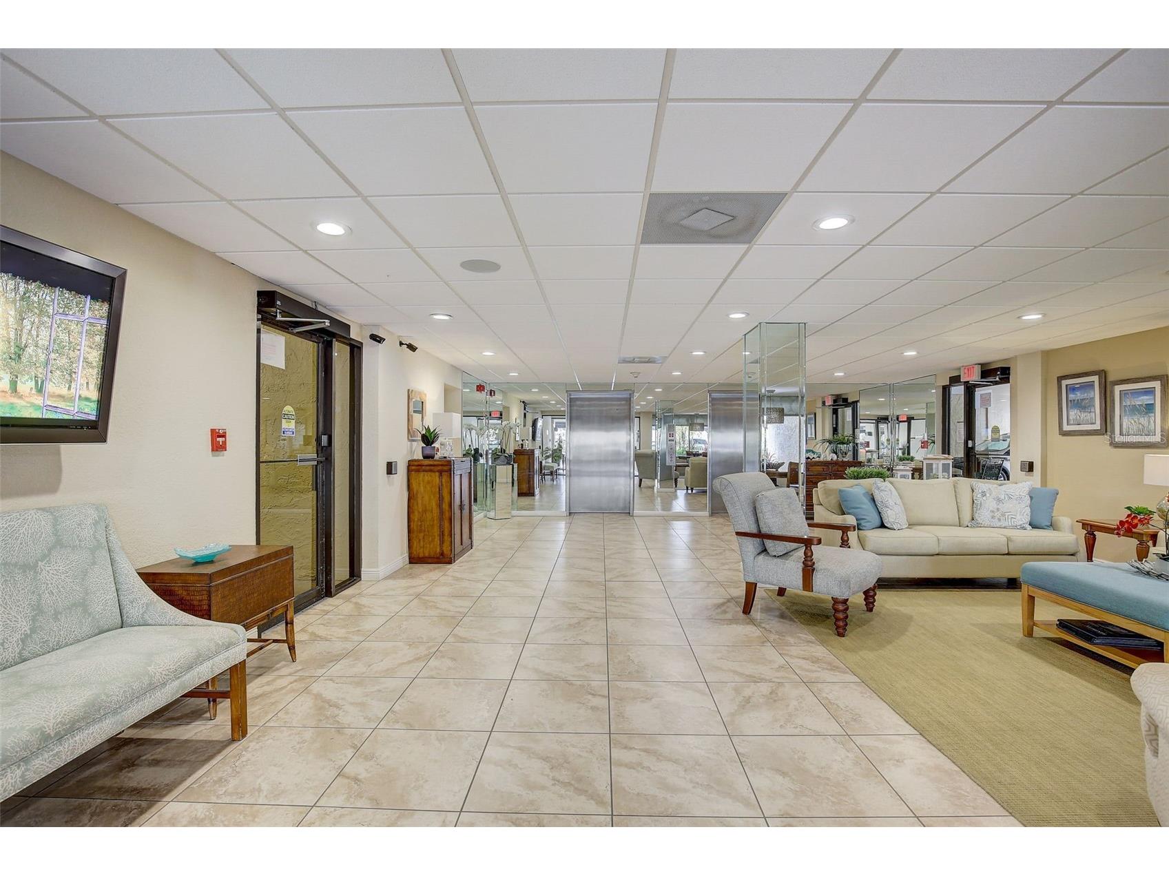 1651 Sand Key Estates Court #52 Clearwater FL 33767 - CLEARWATER BAY TB8483010 image5