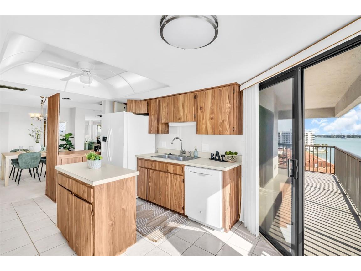 1651 Sand Key Estates Ct #74 Clearwater Beach FL 33767 - CLEARWATER HARBOR TB8455602 image18