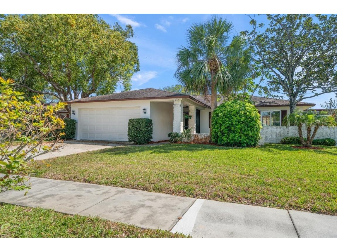 1651 Summit Way Dunedin FL 34698 TB8363064 image1