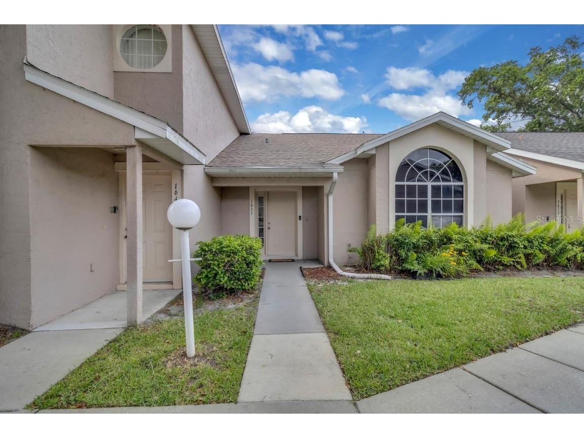 1651 Windsor Oak Court Kissimmee FL 34744 S5127752 image1