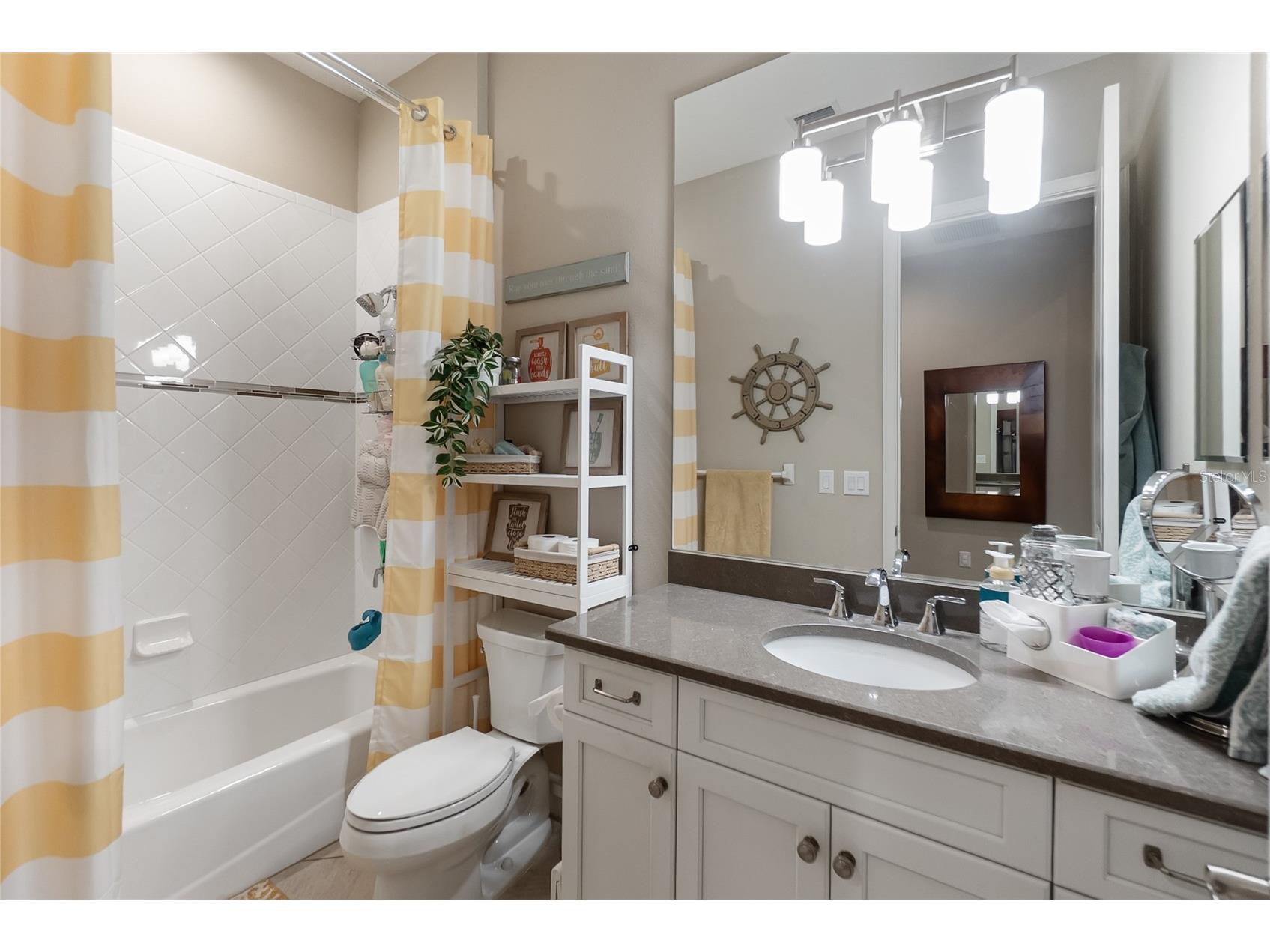16512 Berwick Terrace Bradenton FL 34202 A4693026 image13
