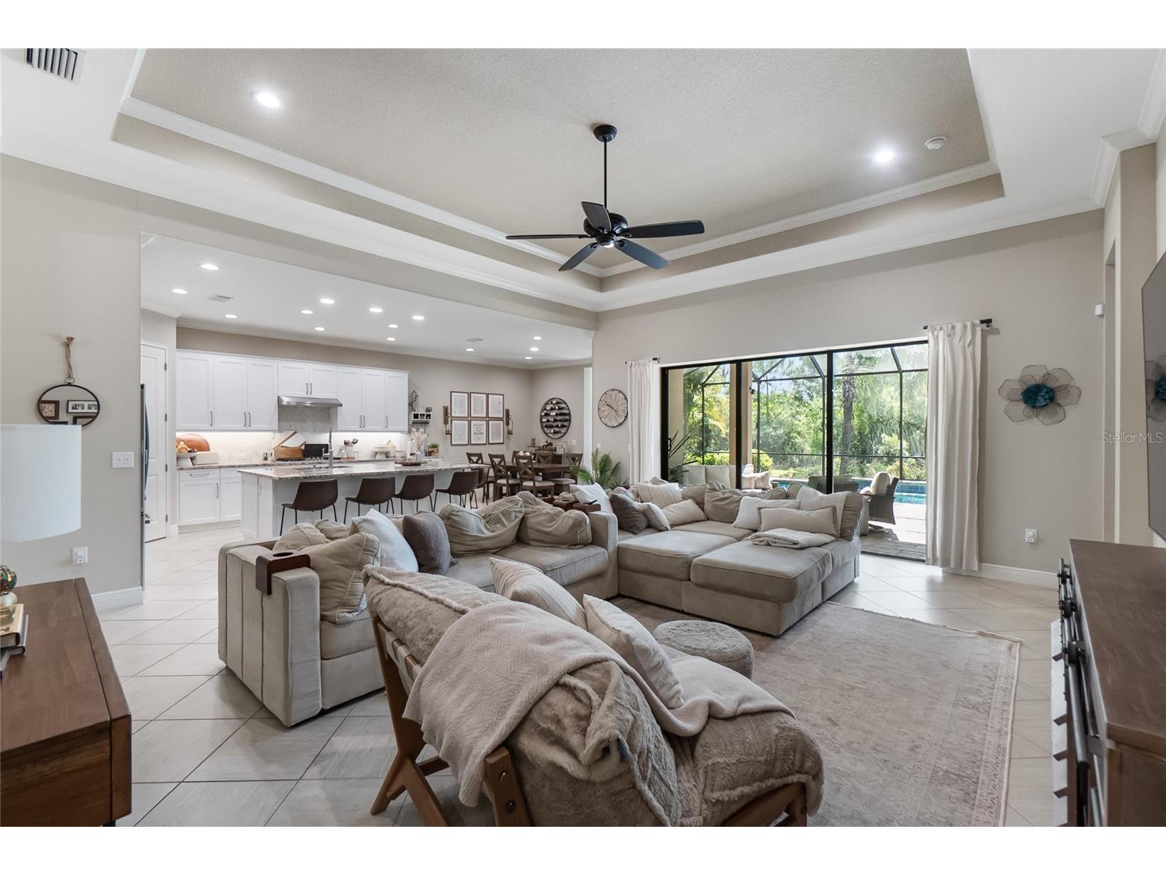 16512 Berwick Terrace Bradenton FL 34202 A4693026 image18