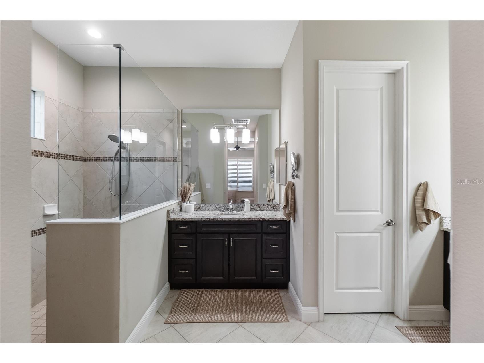 16512 Berwick Terrace Bradenton FL 34202 A4693026 image27