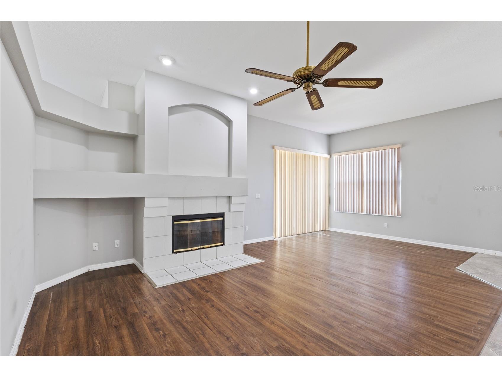 16512 Blenheim Drive Lutz FL 33549 TB8426342 image8