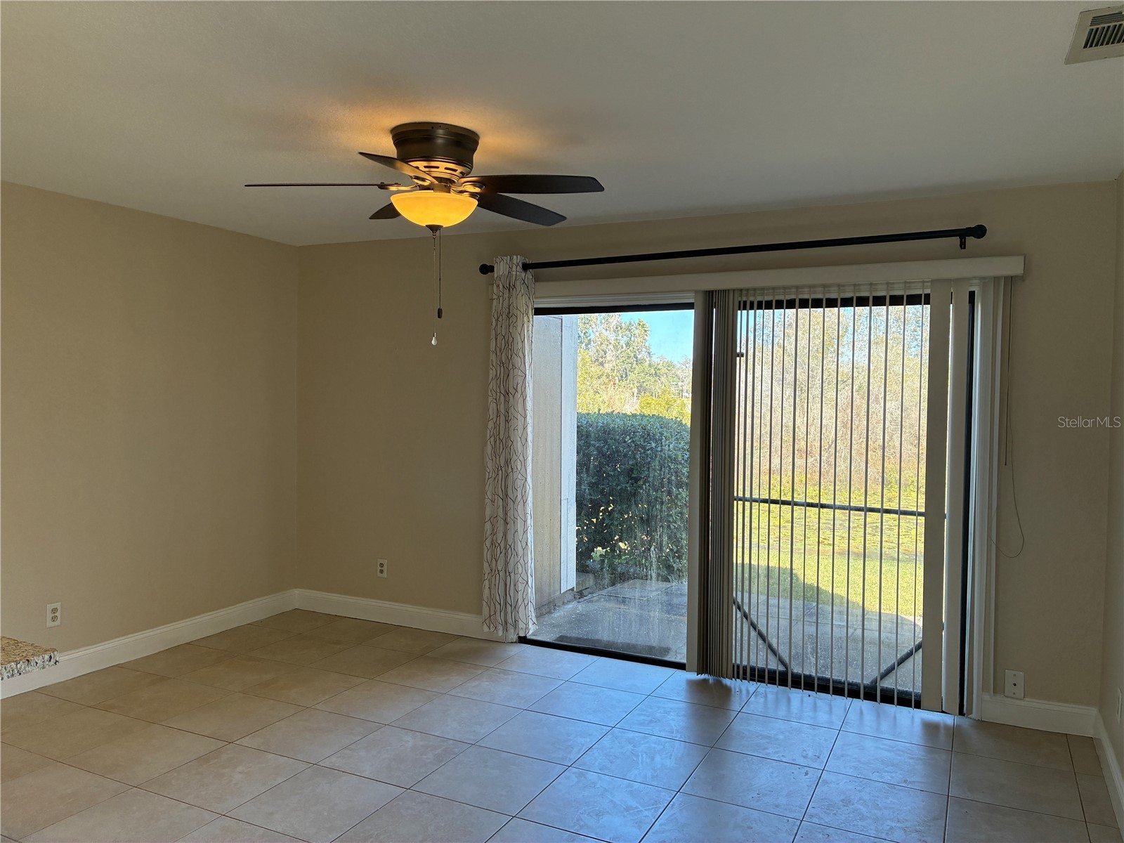 16513 Lake Brigadoon Cir Tampa FL 33618 TB8455627 image4