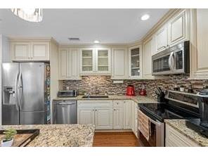 16513 Silverhill Drive Tampa FL 33624 TB8505033 image11