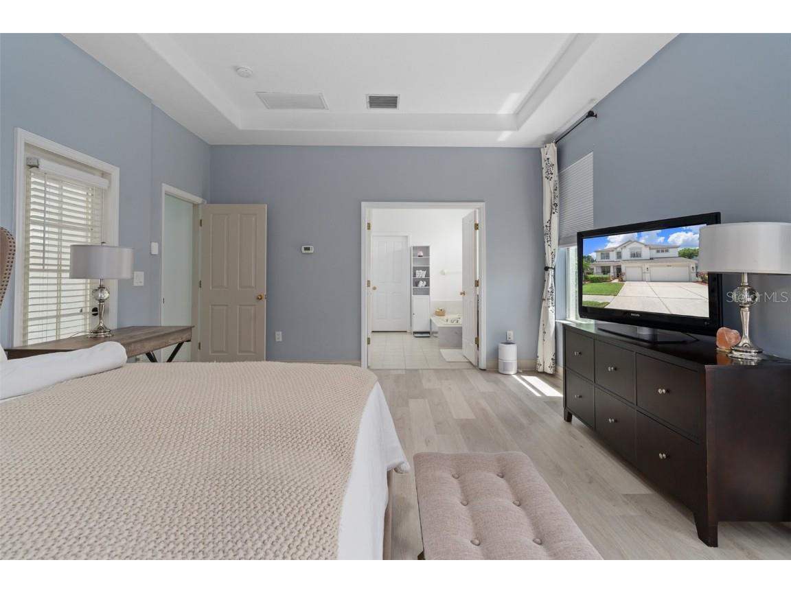 16514 Nikki Lane, Odessa, FL, 33556 MLS W7865991 Edina Realty