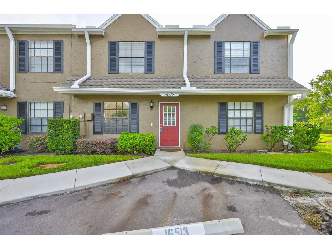 16515 Lake Brigadoon Circle Tampa FL 33618 TB8403521 image1