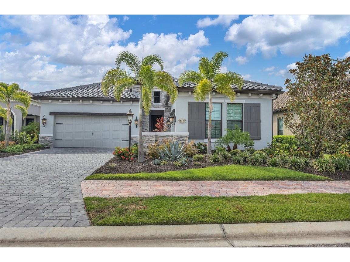 16516 Berwick Terrace Lakewood Ranch FL 34202 A4574616 image1