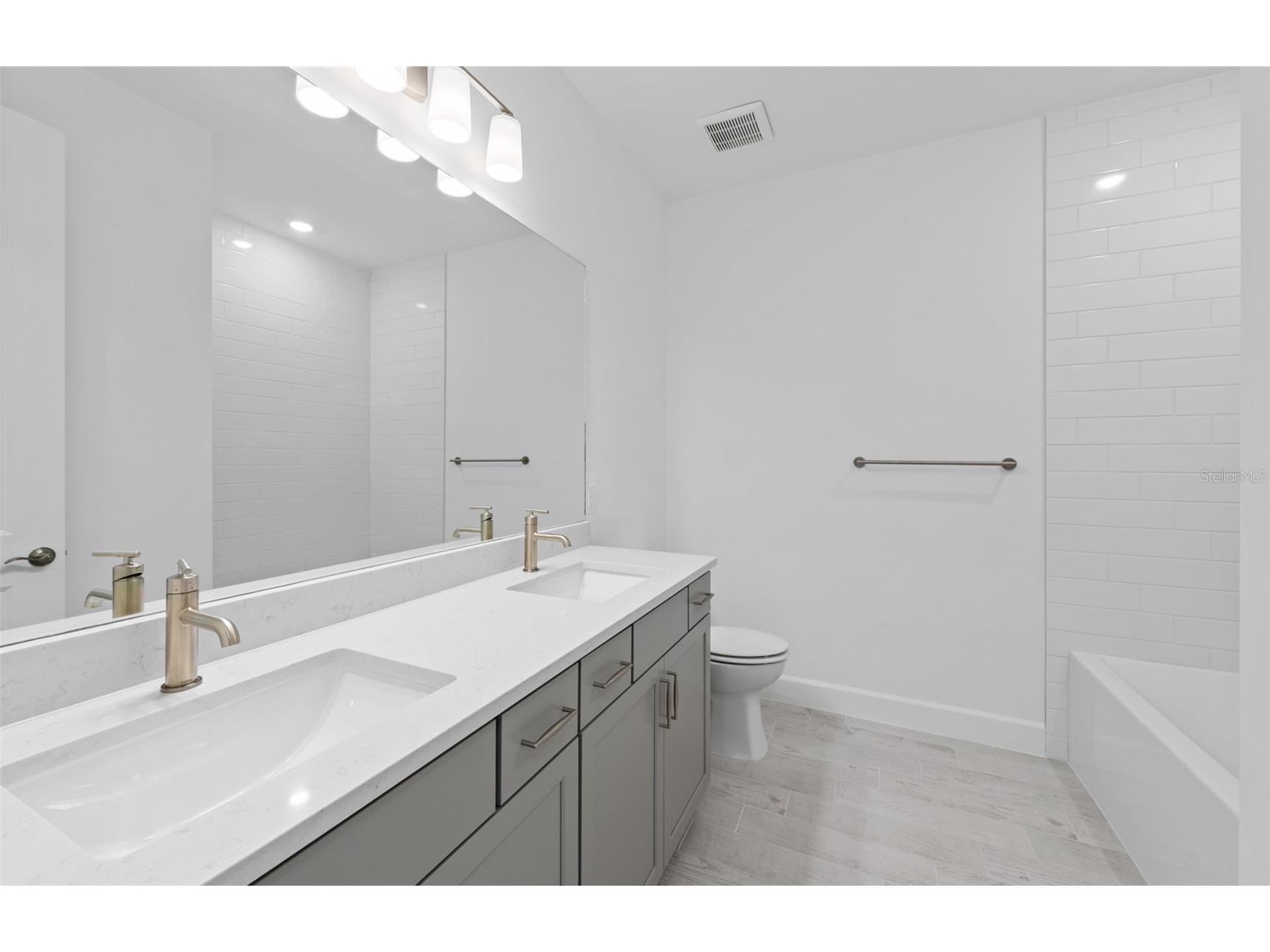 16518 Ennis Place Bradenton FL 34212 TB8459431 image10