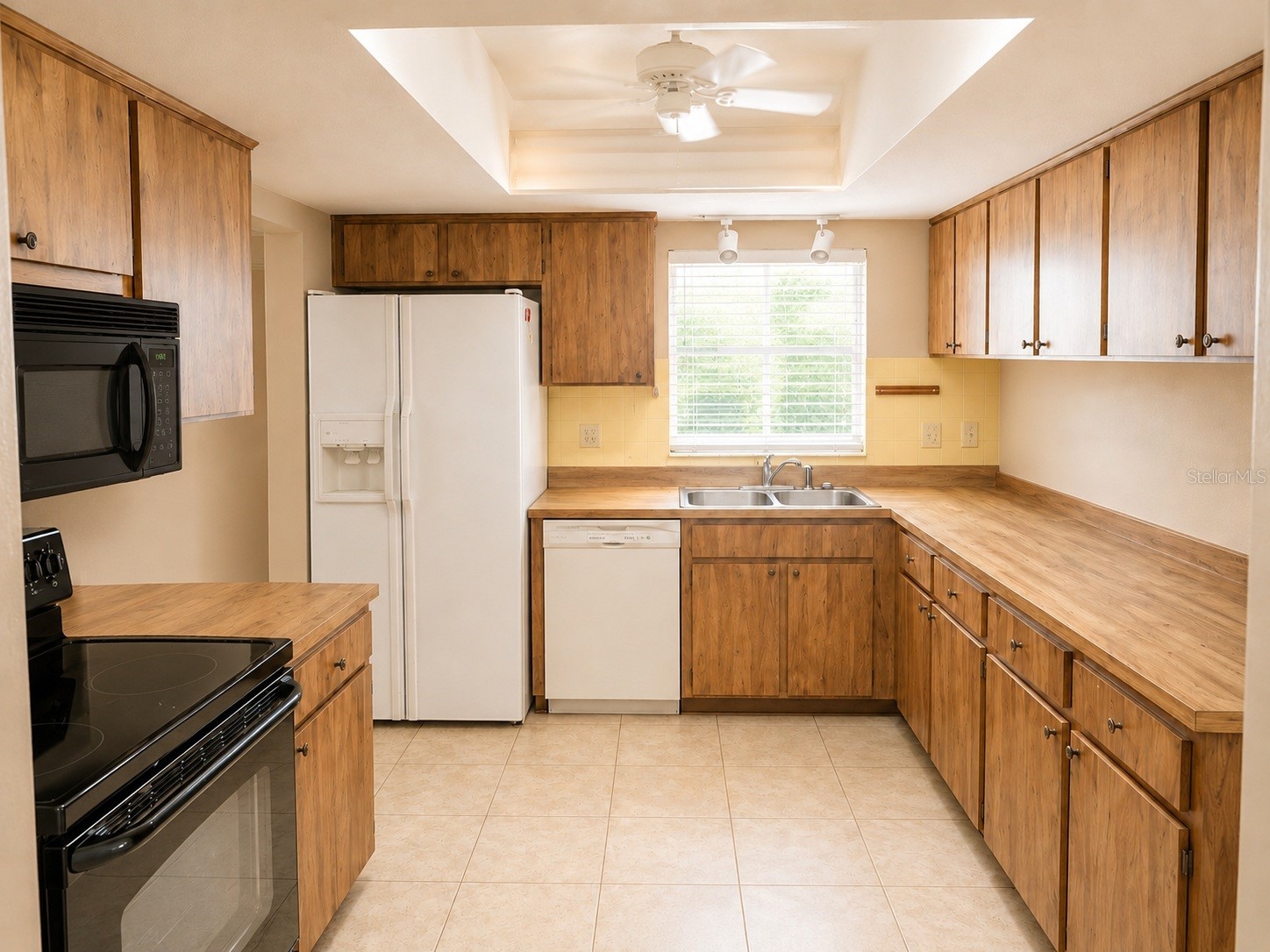16518 Silverhill Drive Tampa FL 33624 TB8519182 image9