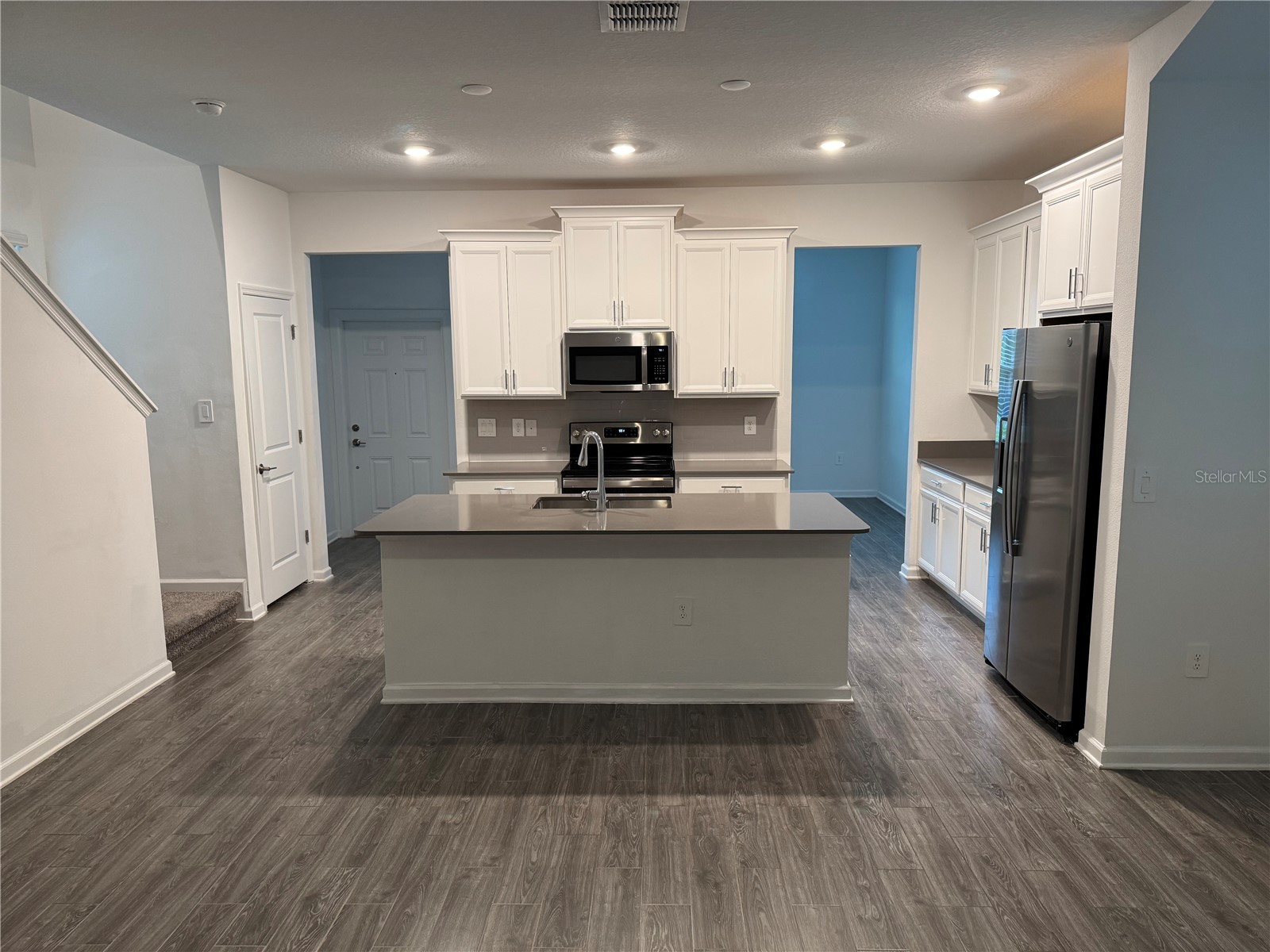 1652 Cross Prairie Parkway Kissimmee FL 34744 O6326699 image2