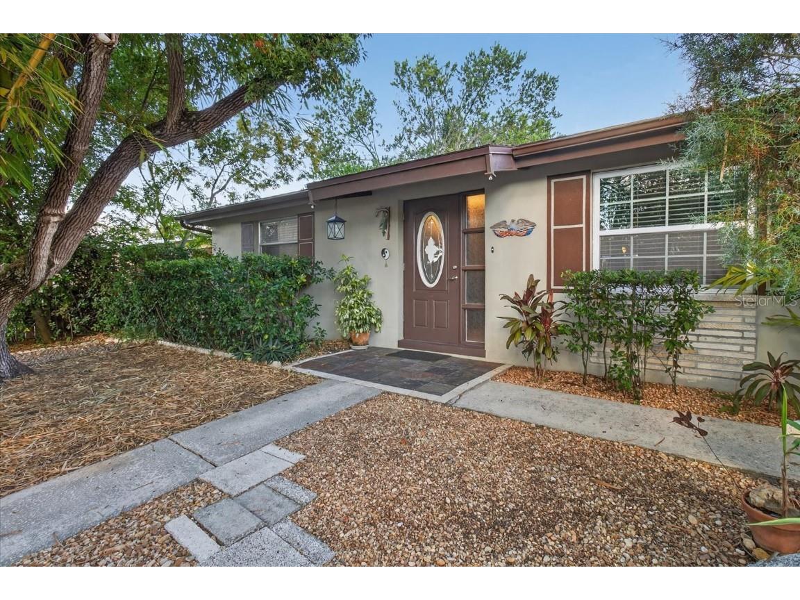 1652 Debonair Drive Holiday FL 34690 TB8438444 image1
