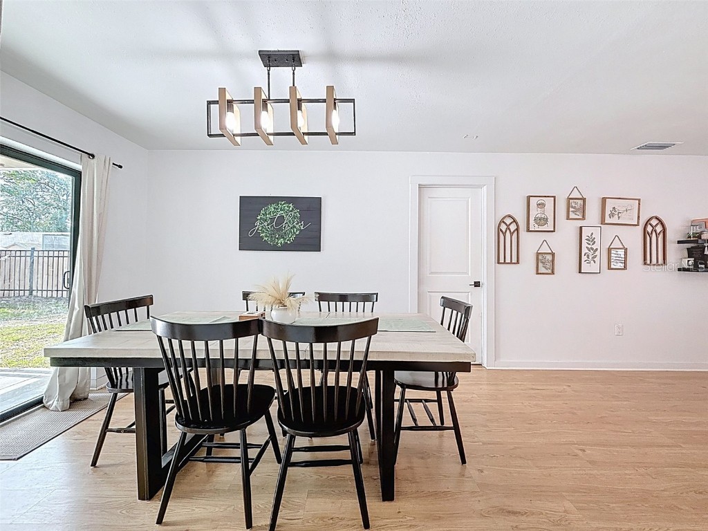 1652 Larkin Road Spring Hill FL 34608 W7876878 image13