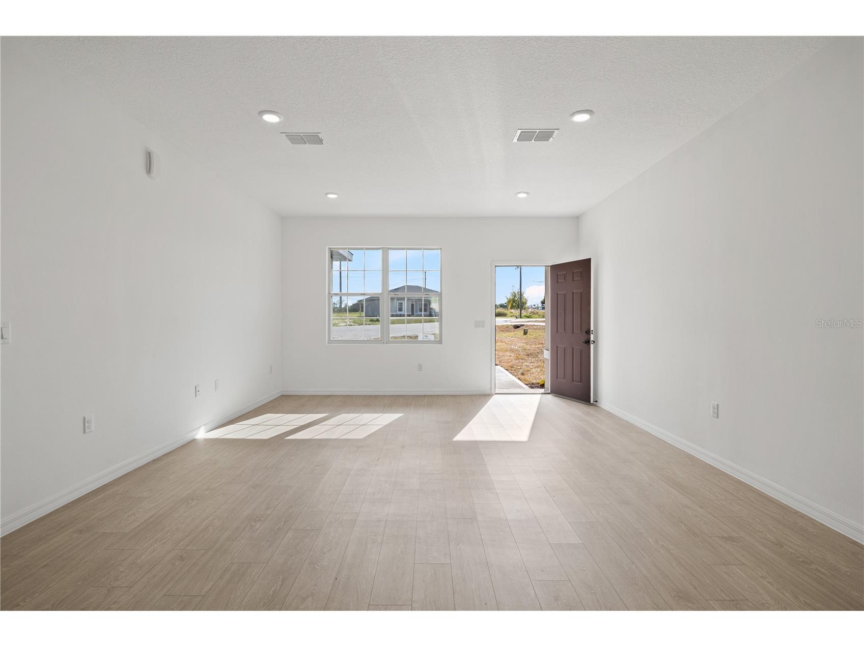 1652 Redfin Drive Poinciana FL 34759 O6372788 image9