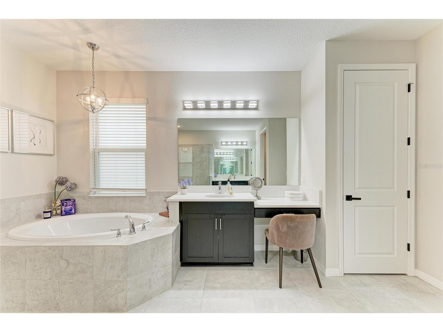 16528 Paynes Mill Drive Bradenton FL 34211 A4687574 image34