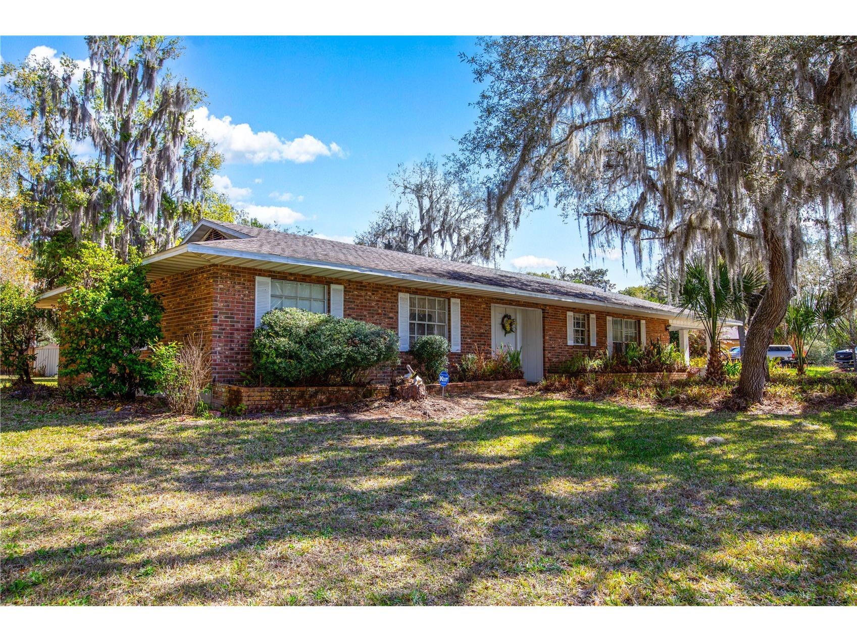 16529 Orange Avenue Umatilla FL 32784 GC538307 image13