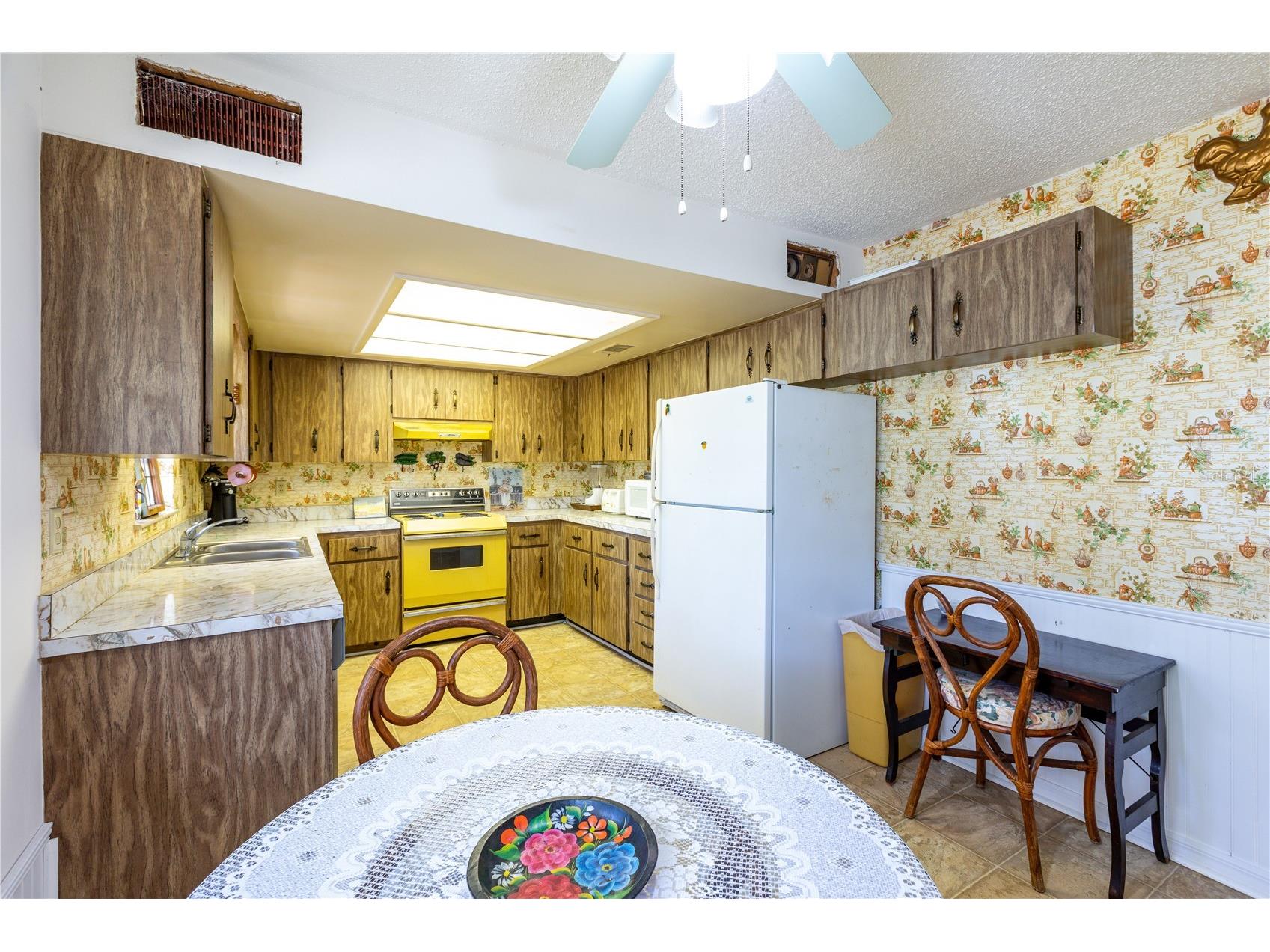 16529 Orange Avenue Umatilla FL 32784 GC538307 image5
