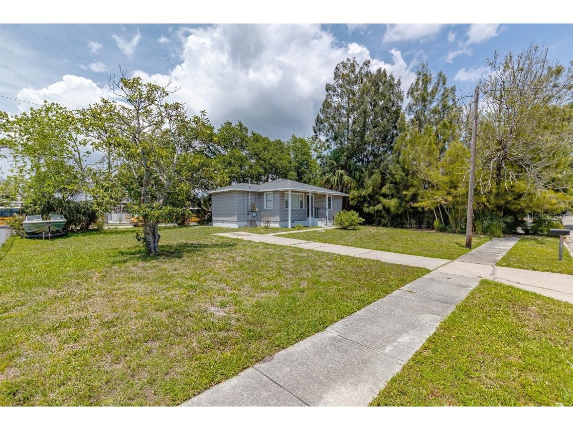 1653 36th Street Sarasota FL 34234 U8200292 image1