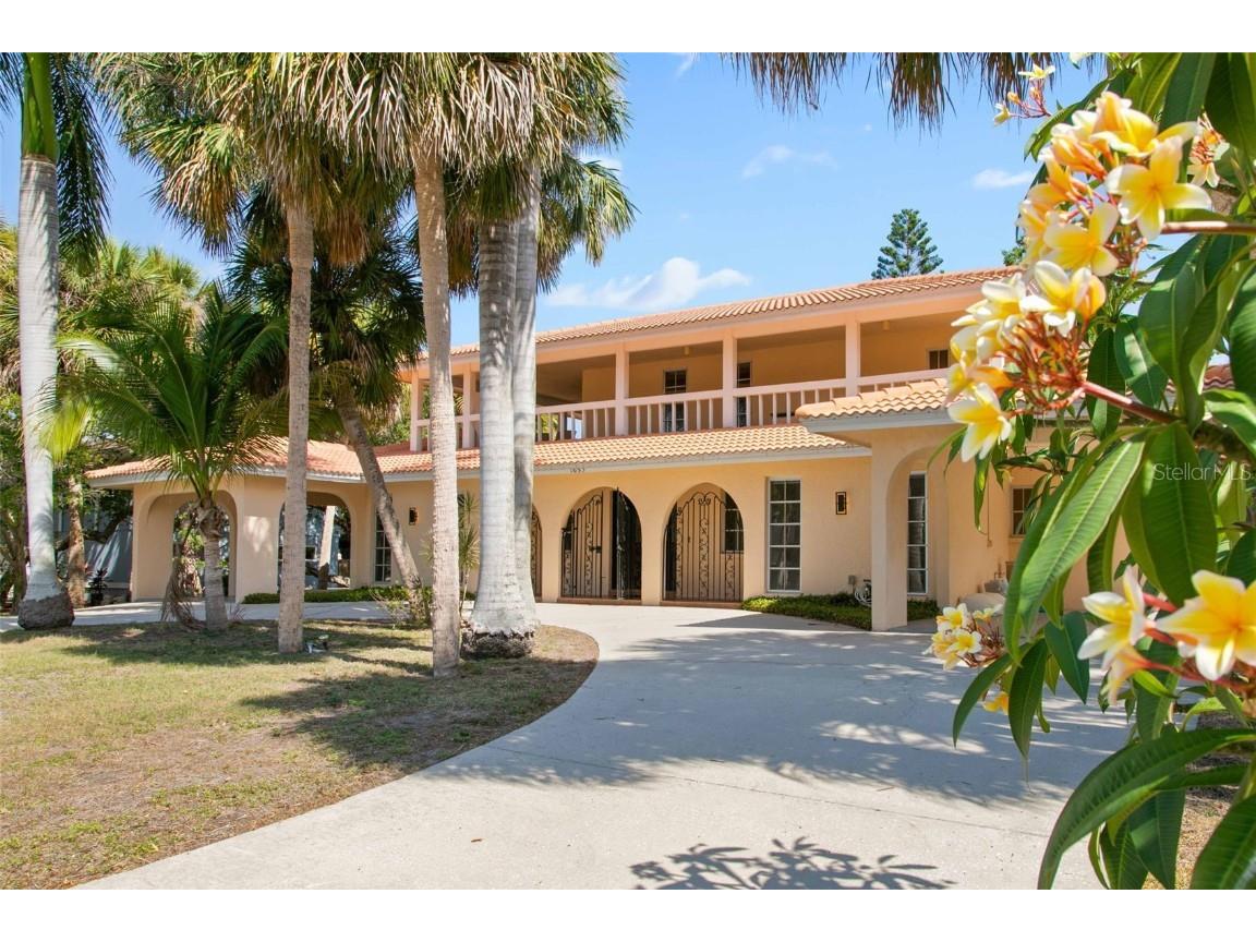 1653 Baywinds Lane Sarasota FL 34231 A4612764 image1