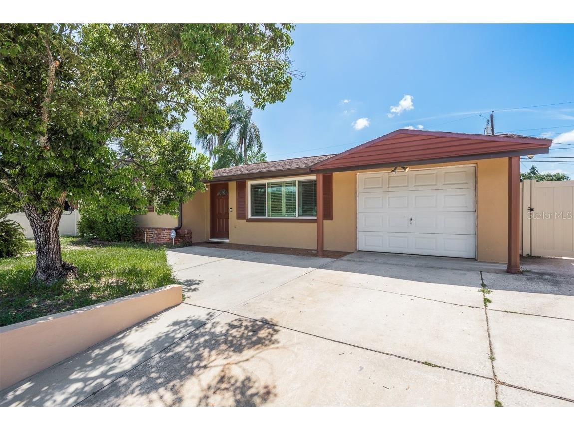 1653 Cockleshell Drive Holiday FL 34690 U8210823 image1