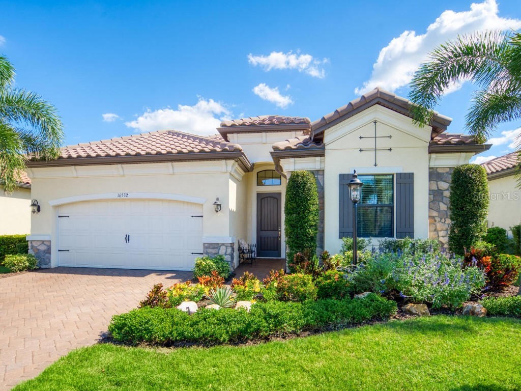 16532 Hillside Circle Lakewood Ranch FL 34202 A4665691 image3