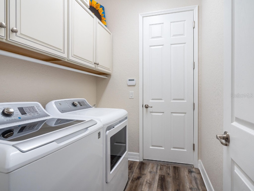 16532 Hillside Circle Lakewood Ranch FL 34202 A4665691 image33