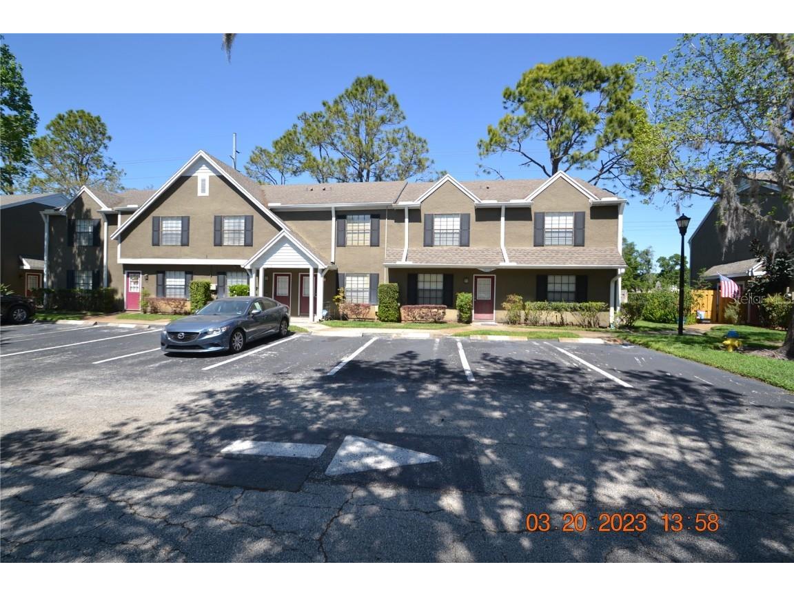 16539 Lake Brigadoon Circle #16539 Tampa FL 33618 T3522876 image1