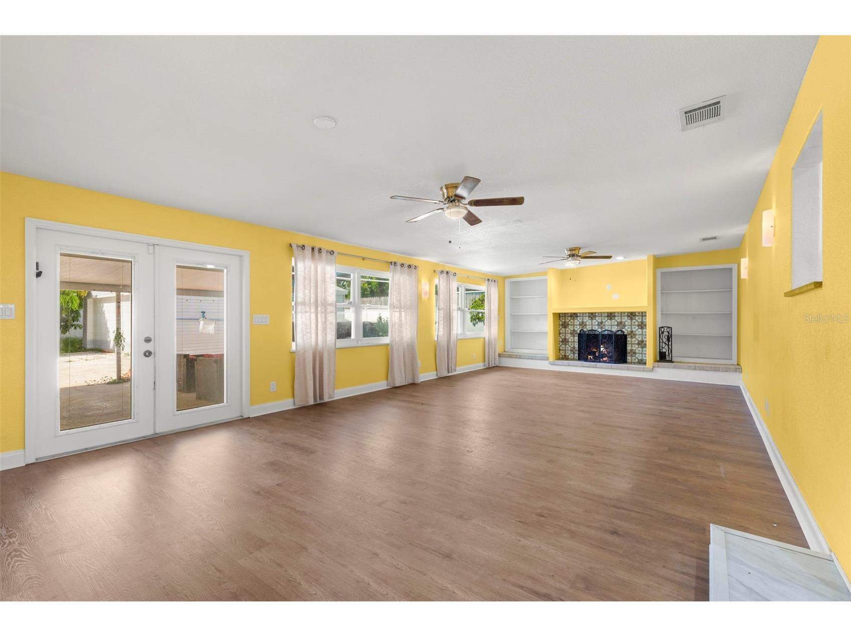 1654 50th Avenue N Saint Petersburg FL 33714 TB8432645 image10