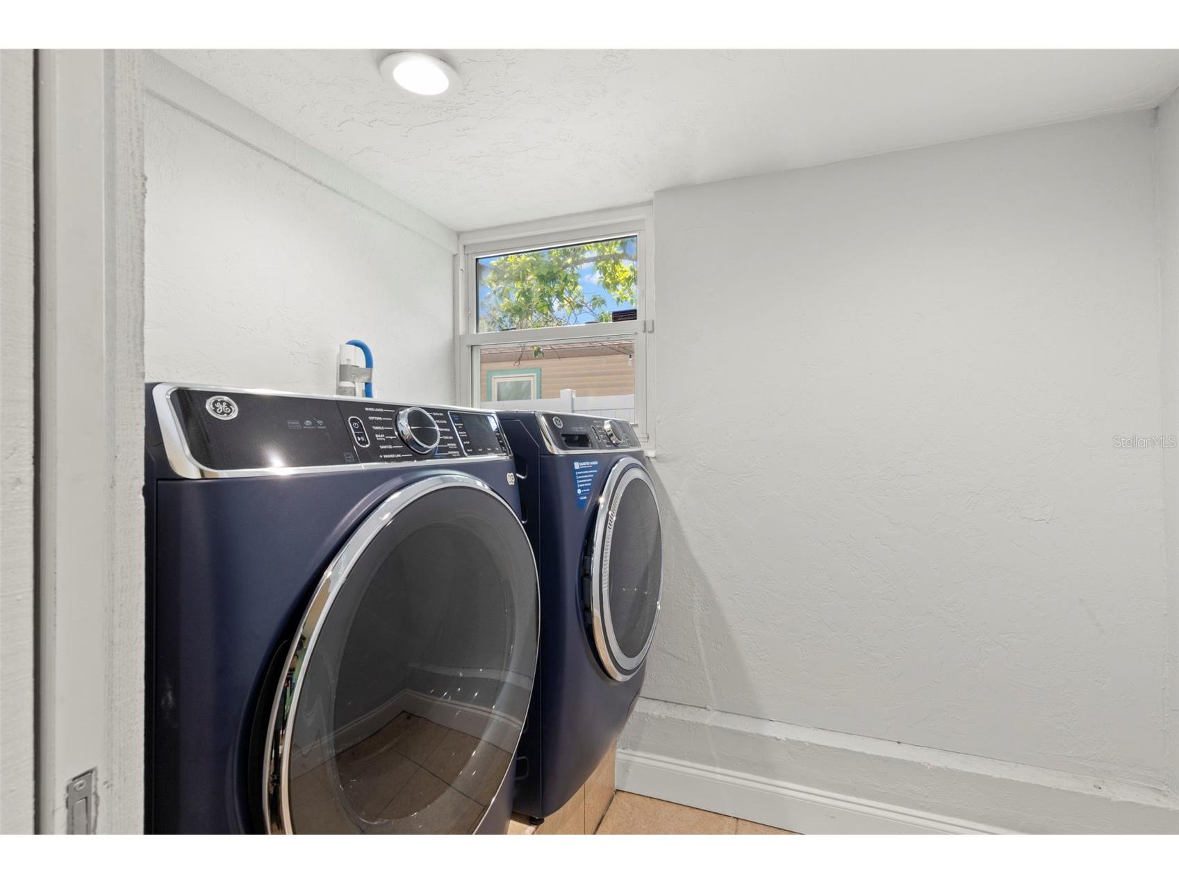 1654 50th Avenue N Saint Petersburg FL 33714 TB8432645 image20