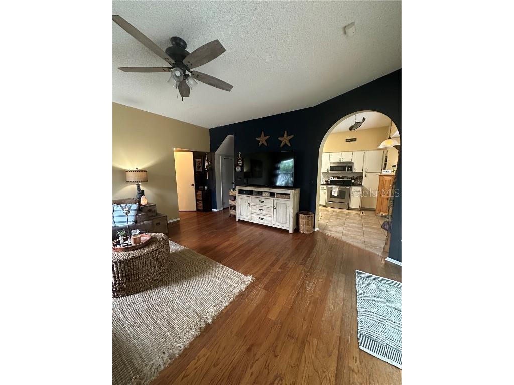 1654 Bayhill Drive Oldsmar FL 34677 TB8438417 image20