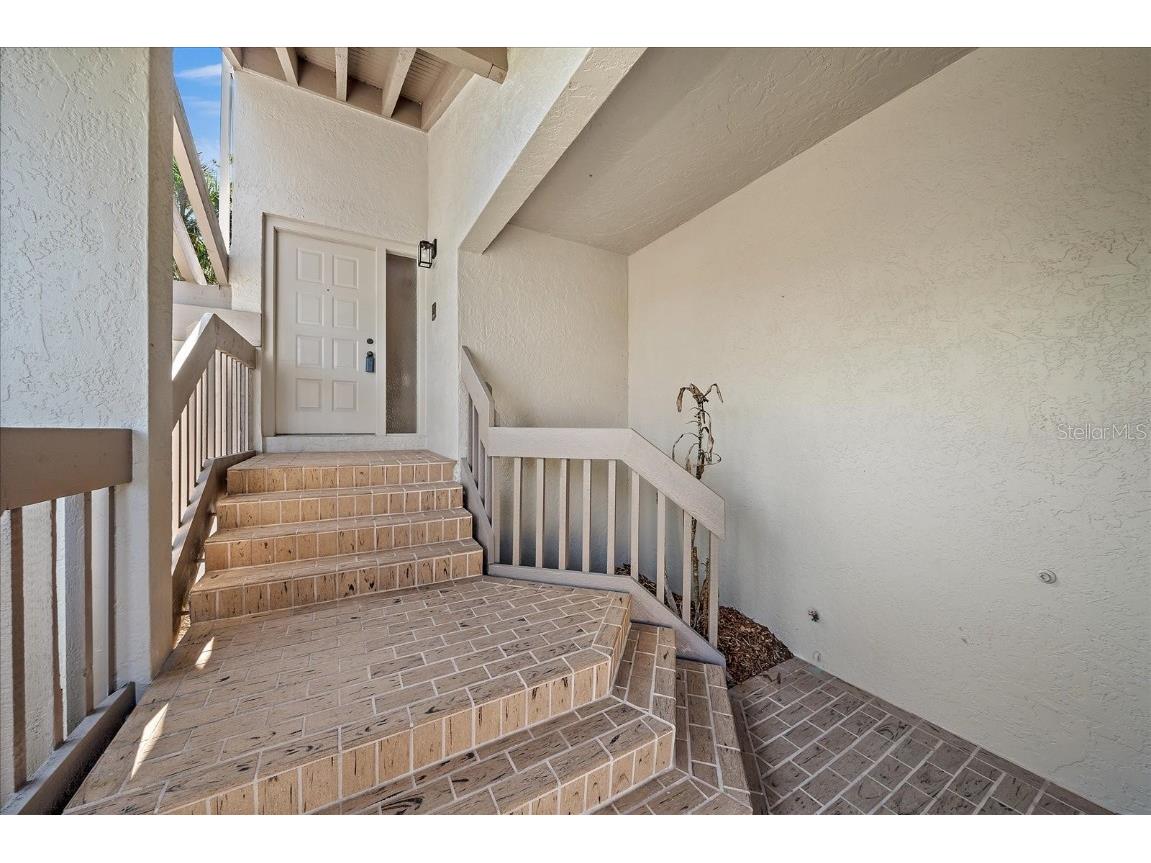 1654 Starling Drive #201 Sarasota FL 34231 A4593452 image4