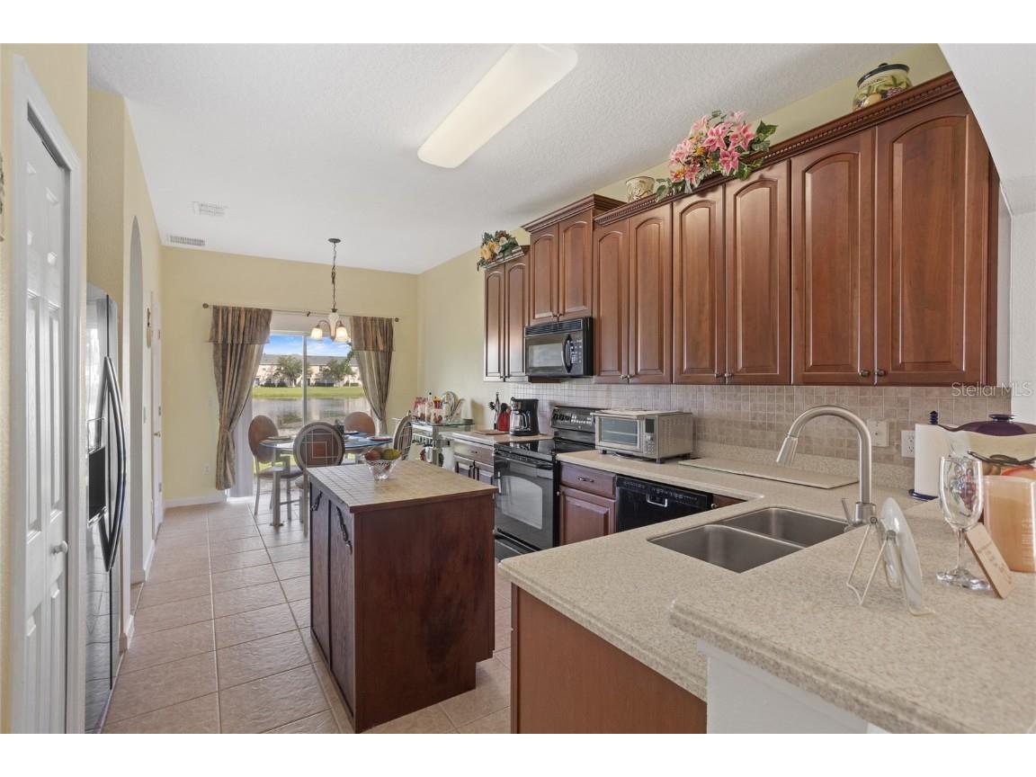 16543 Cedar Crest Drive Orlando FL 32828 O6348608 image8