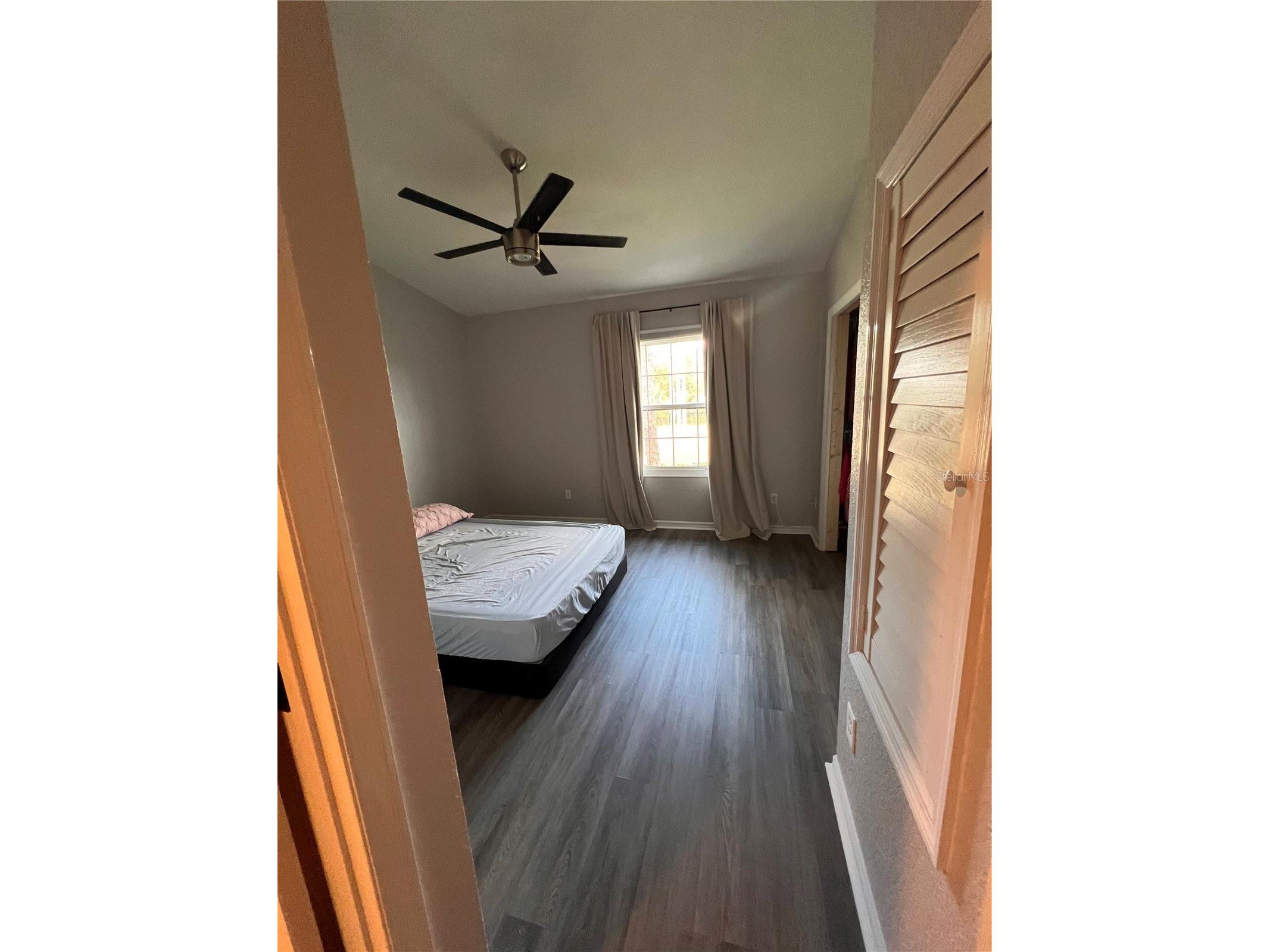 16543 Lake Brigadoon Circle Tampa FL 33618 TB8487125 image13