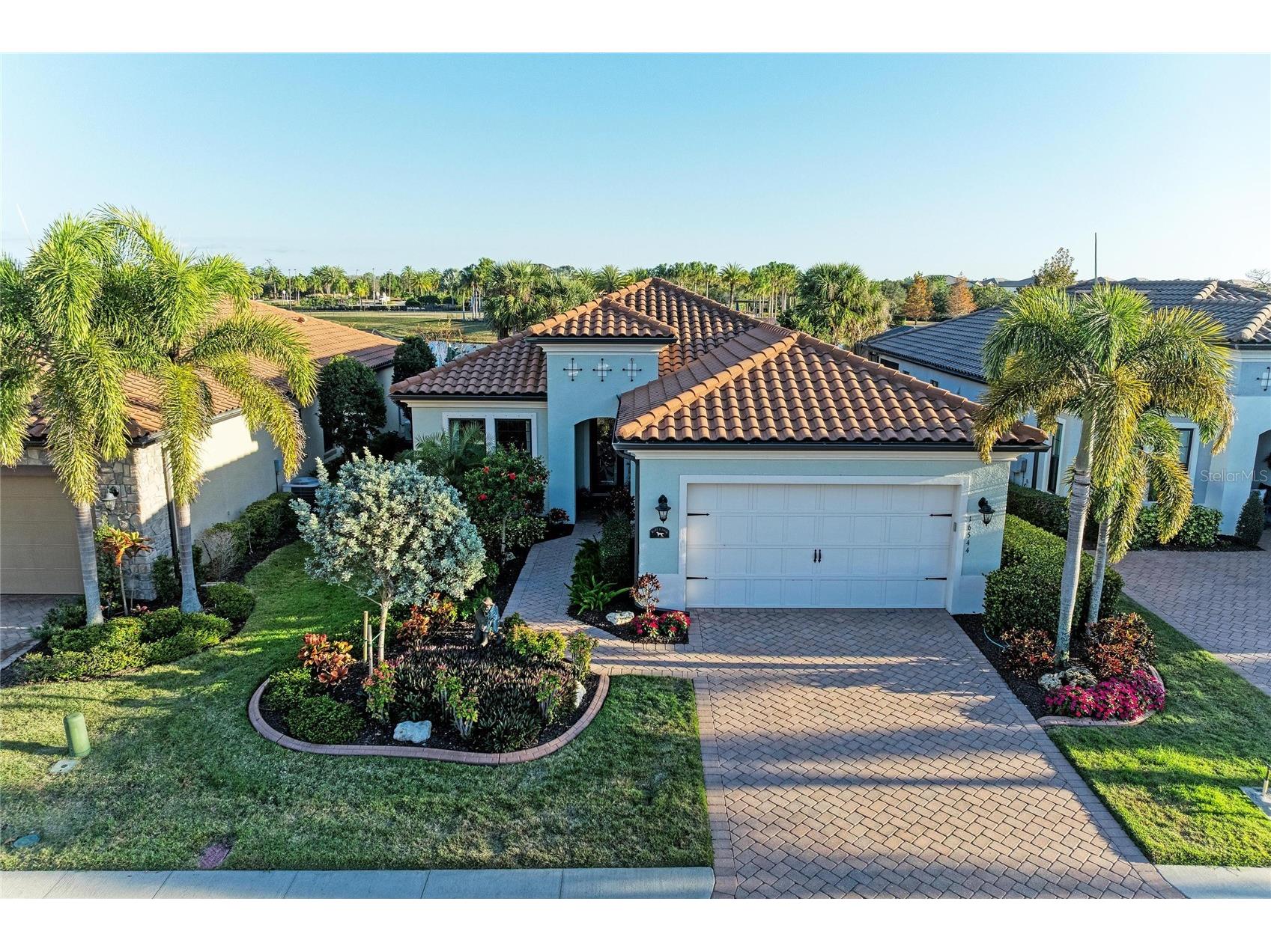 16544 Hillside Circle Bradenton FL 34202 A4677008 image1