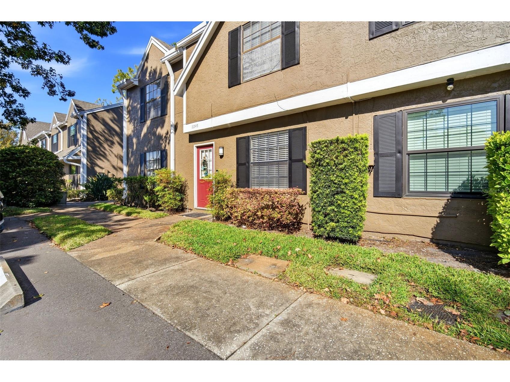 16545 Lake Brigadoon Circle Tampa FL 33618 TB8494503 image2