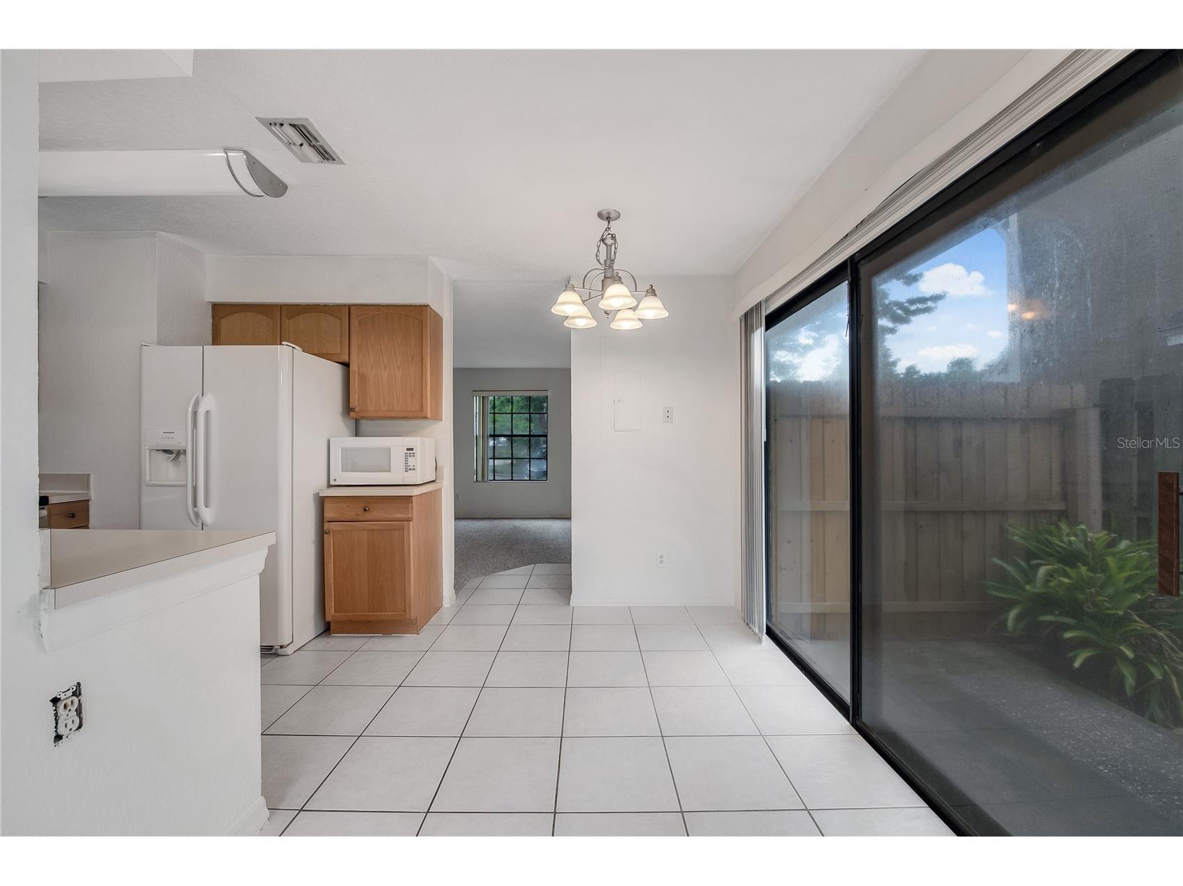 16547 Lake Brigadoon Circle Tampa FL 33618 TB8526604 image12