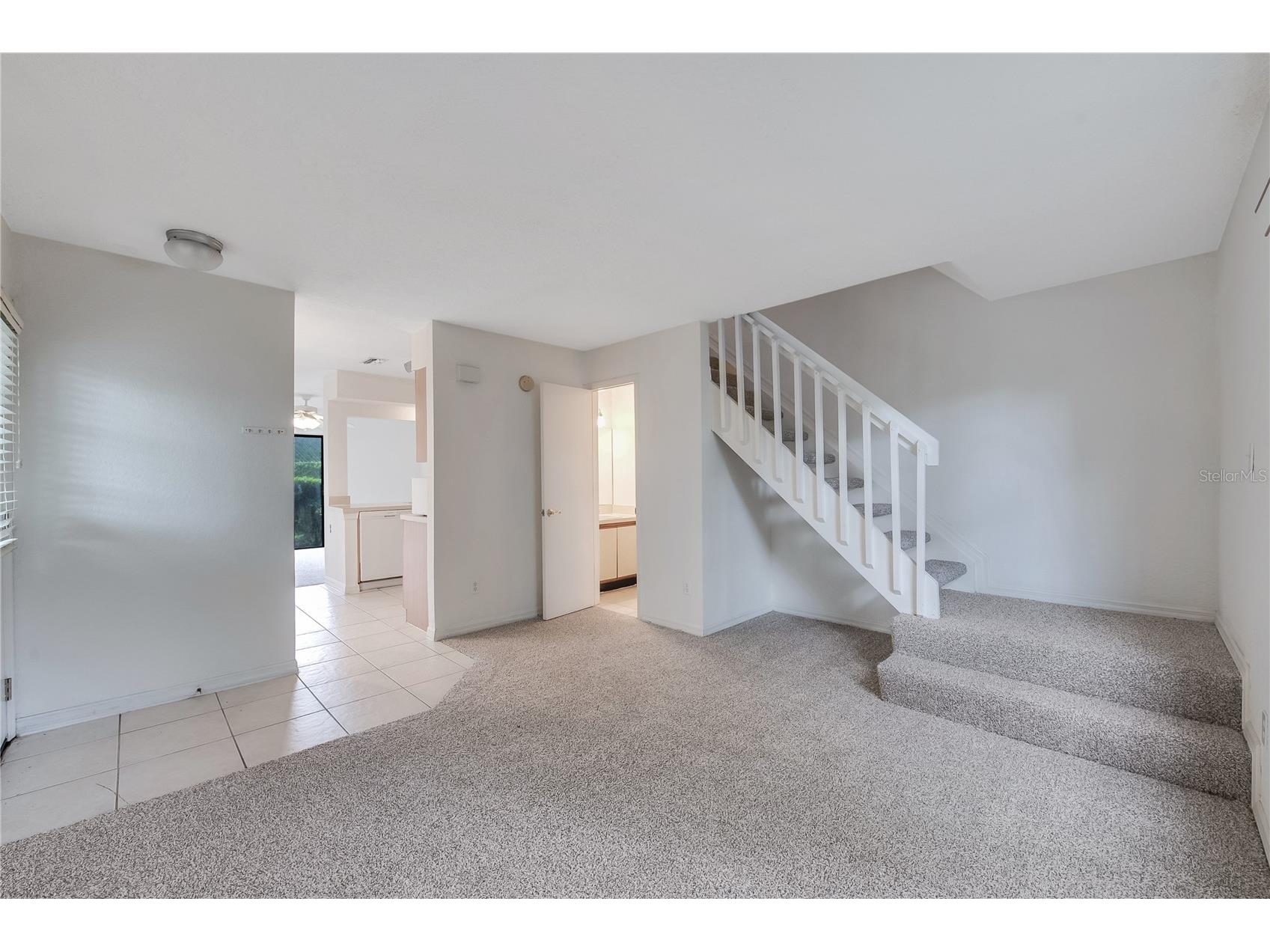 16547 Lake Brigadoon Circle Tampa FL 33618 TB8526604 image6