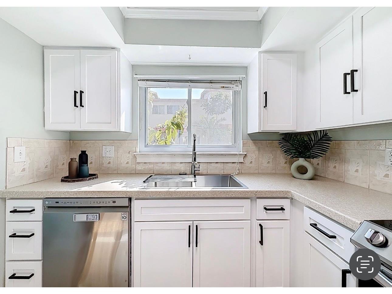 1655 58th Terrace S #3 Saint Petersburg FL 33712 GC538936 image5