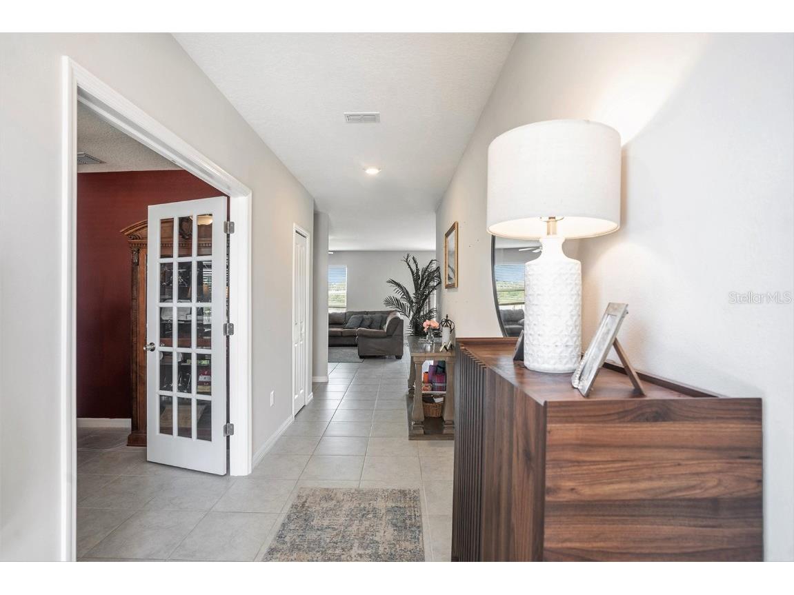 1655 Blue Rose Drive Ruskin FL 33570 TB8395432 image3