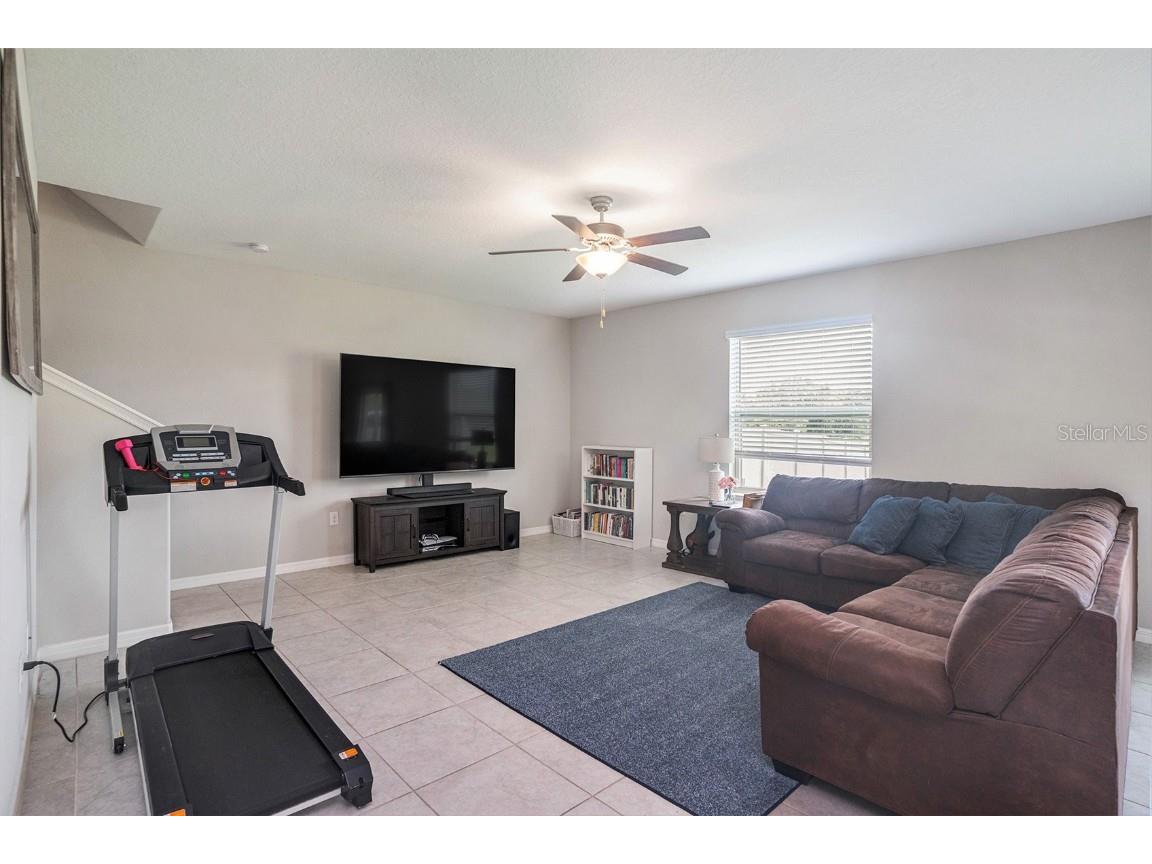 1655 Blue Rose Drive Ruskin FL 33570 TB8395432 image7